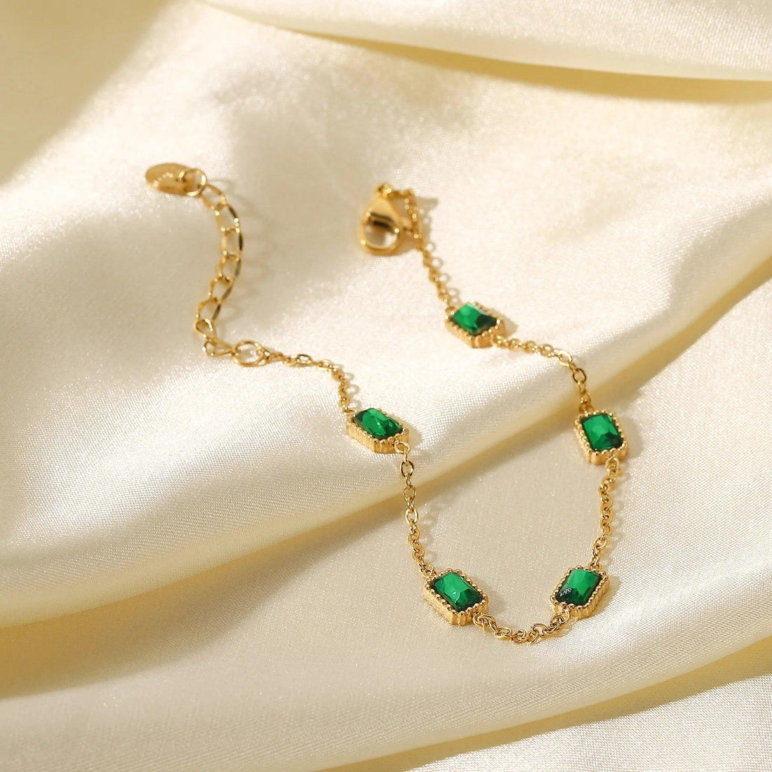Bracelet "Emerald" - Emberly
