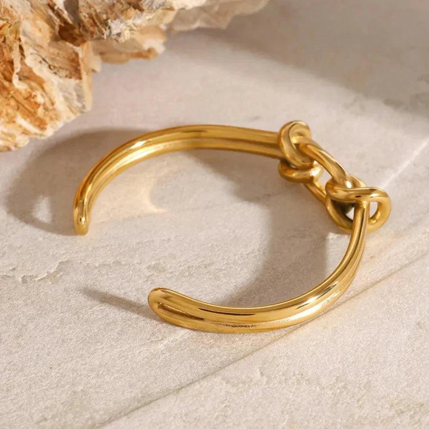 Knot Cuff Bangle - Emberly