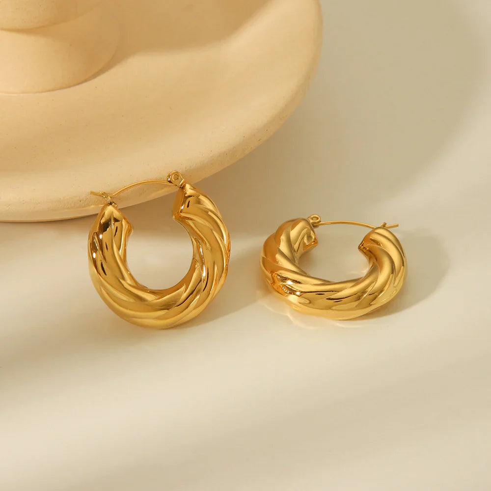 Earrings "Twisted Elegance" - Emberly