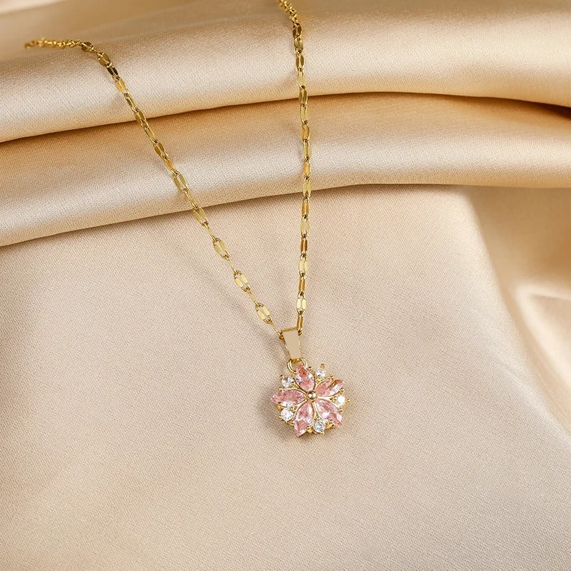 Necklace „Blossom Glow“