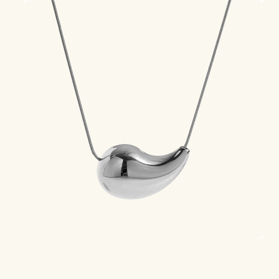 Necklace "Lurva"