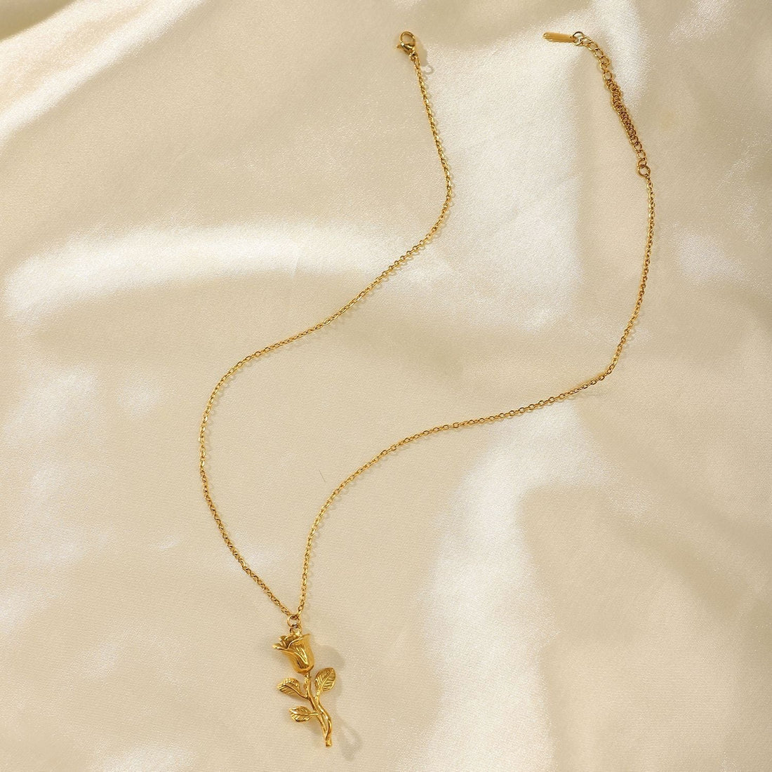 Necklace  „Juno“