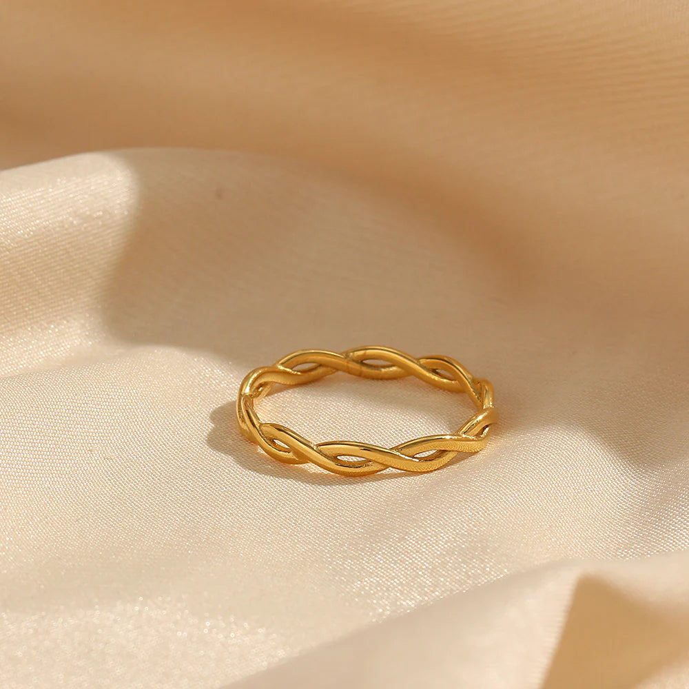 Ring "Elyra"