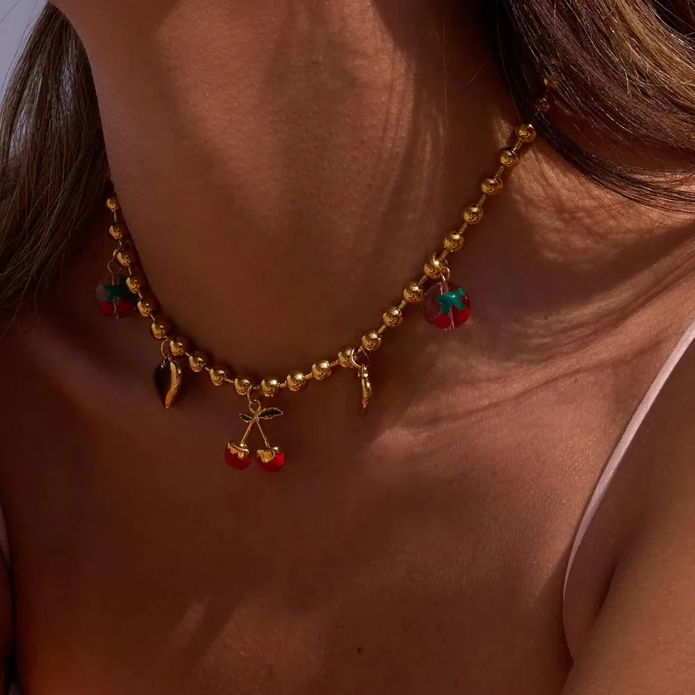 Alira pendant