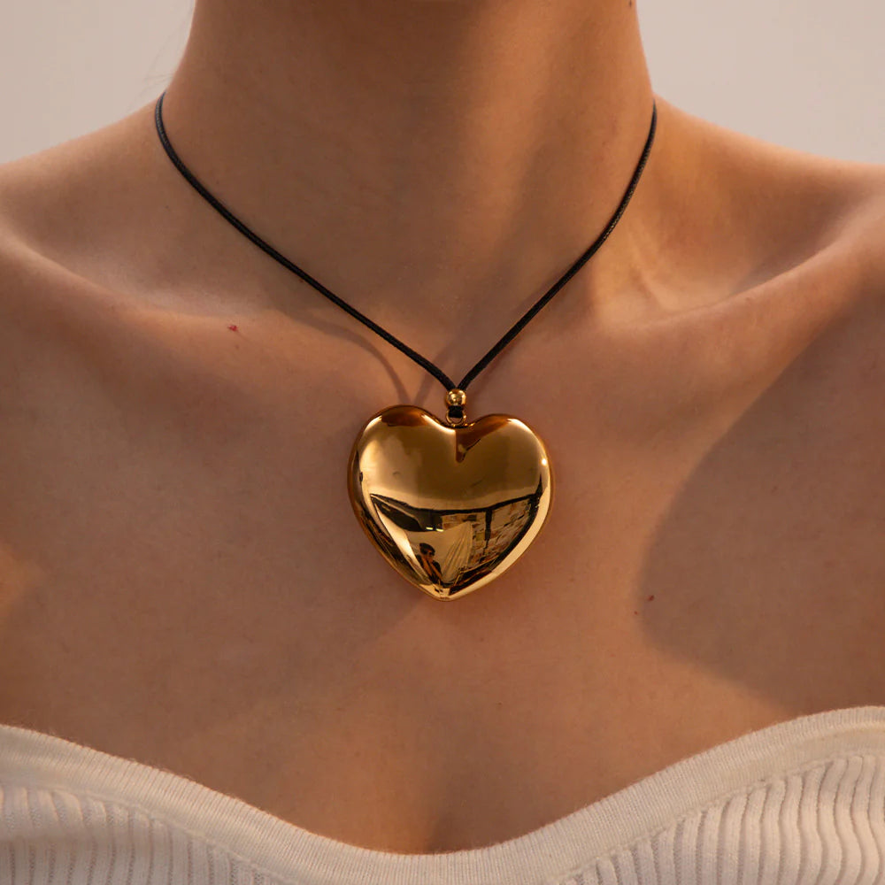 Lunaire Pendant