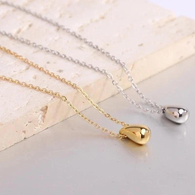 "Teardrop" Necklace - Emberly