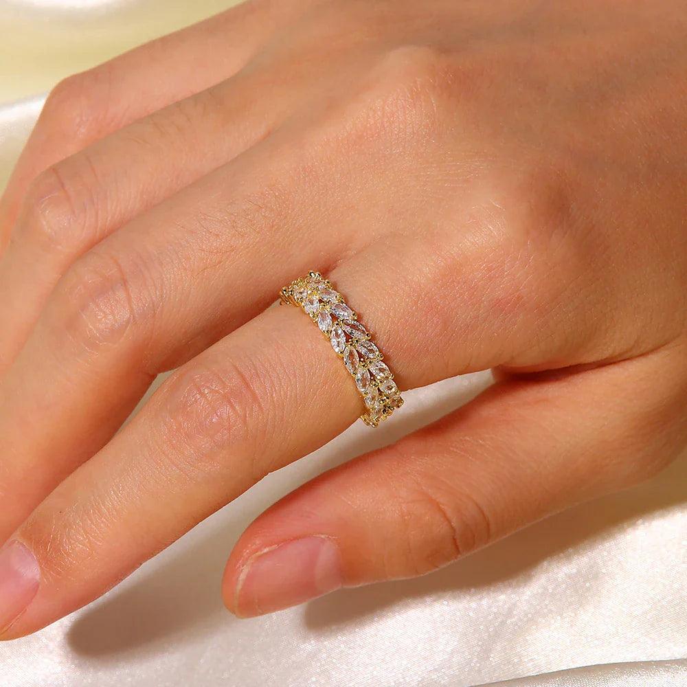 Ring "Leaf" - Emberly