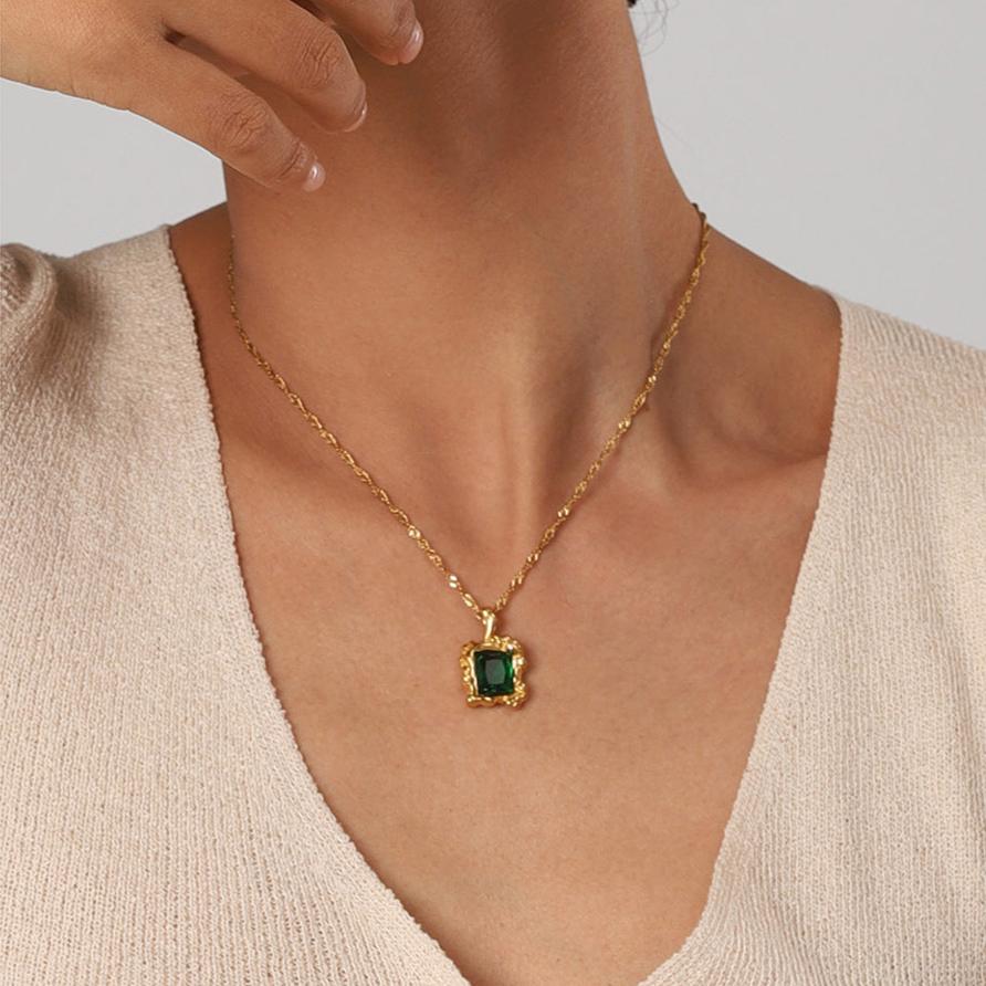 Necklace „Kaelis“