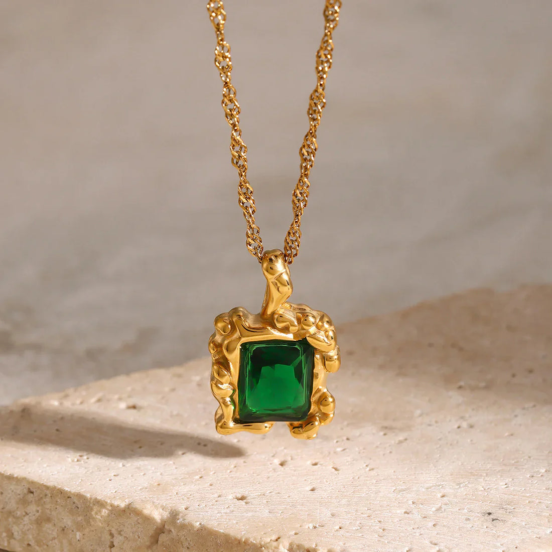 Necklace „Kaelis“
