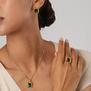 Necklace „Kaelis“