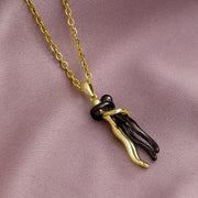 Necklace „Love’s Embrace“  - Emberly