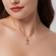 Necklace „Love’s Embrace“  - Emberly