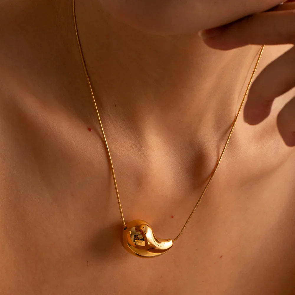 Necklace "Lurva"