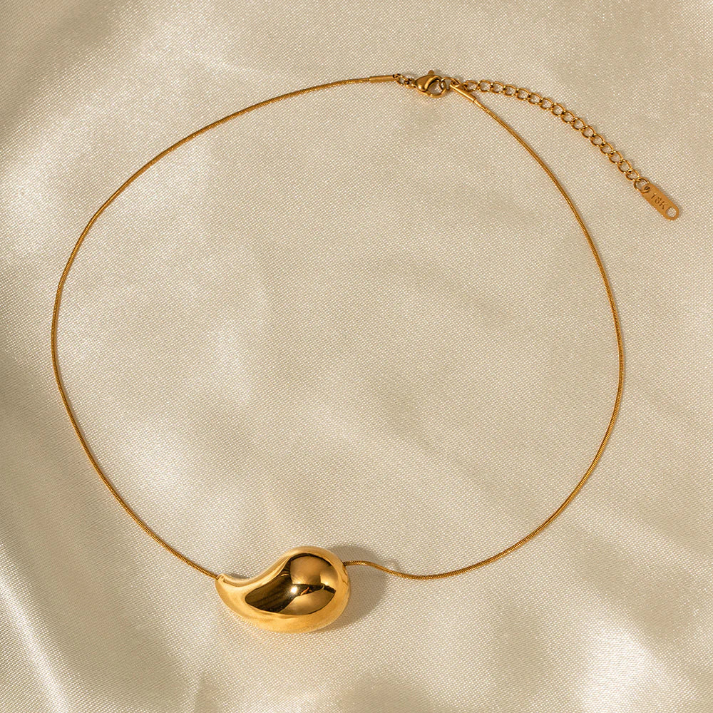 Necklace "Lurva"