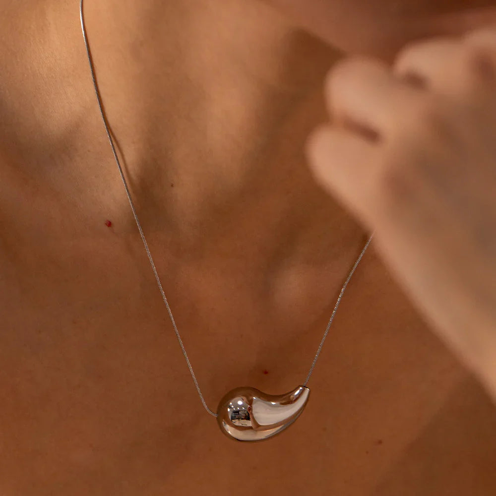 Necklace "Lurva" 