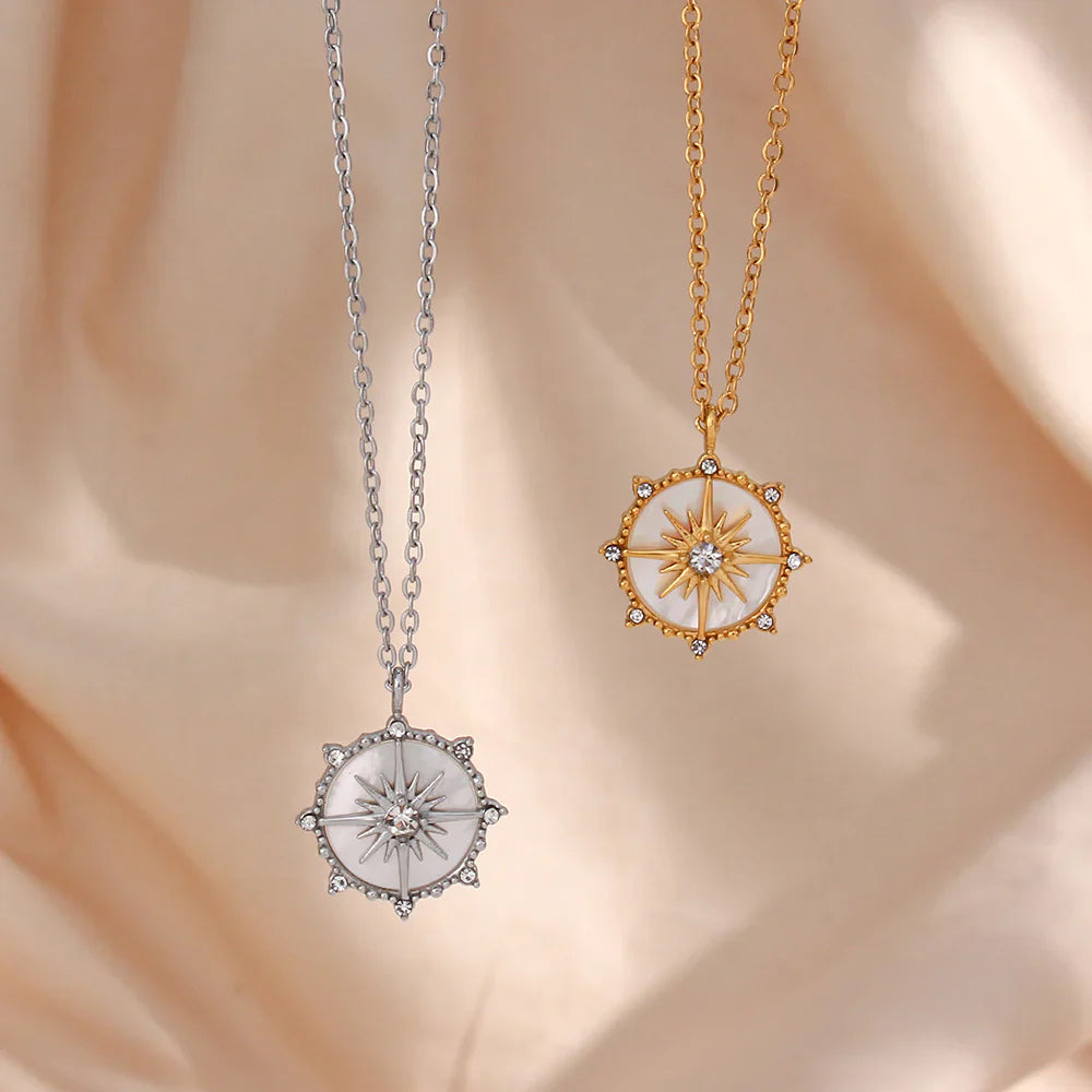 Necklace "Solenne"