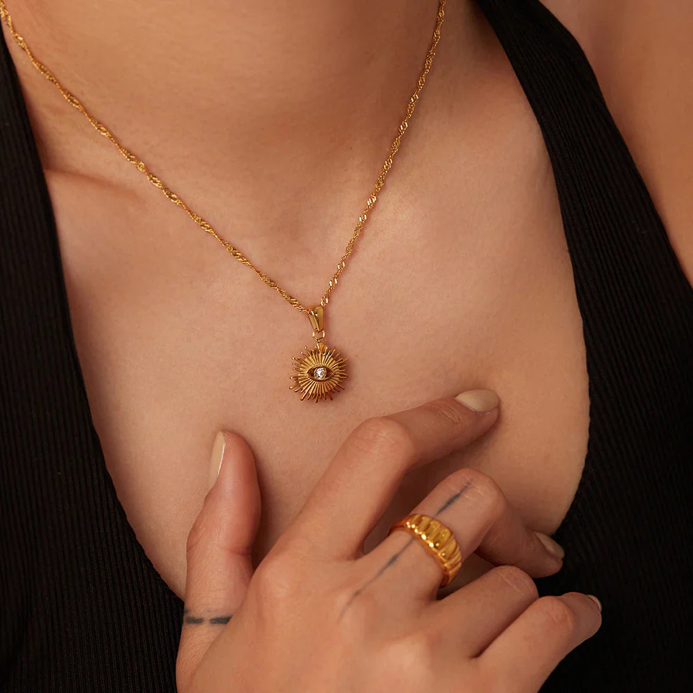 Necklace „Vaelis“