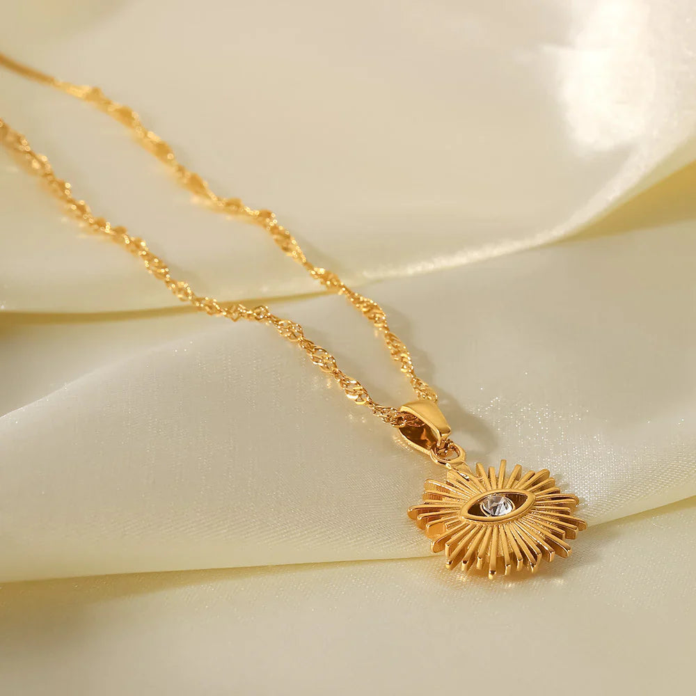Necklace „Vaelis“