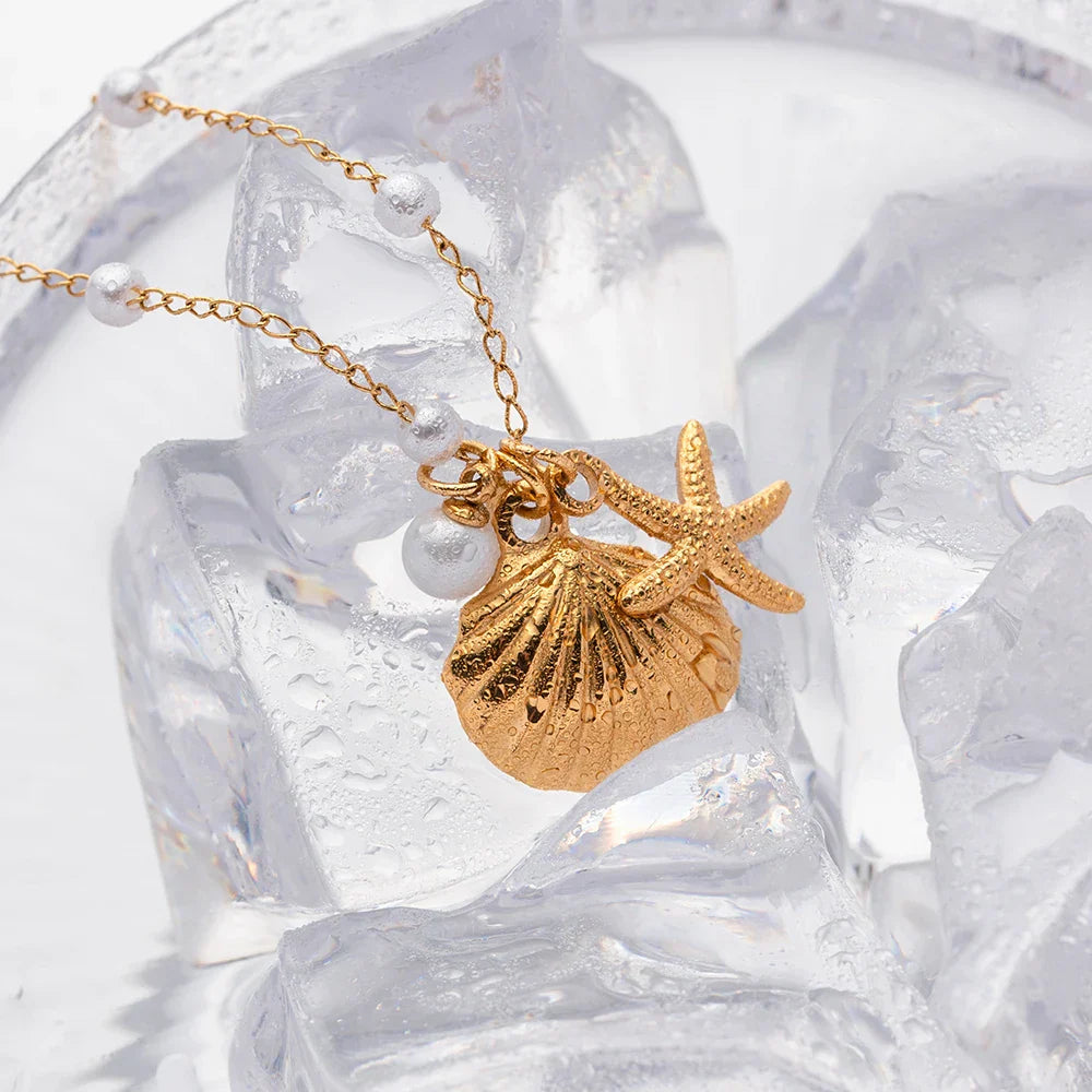  Necklace  "Alara"