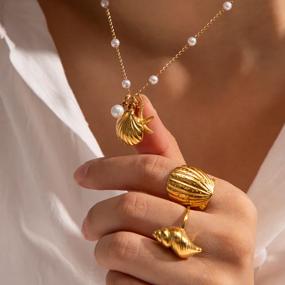  Necklace "Alara"