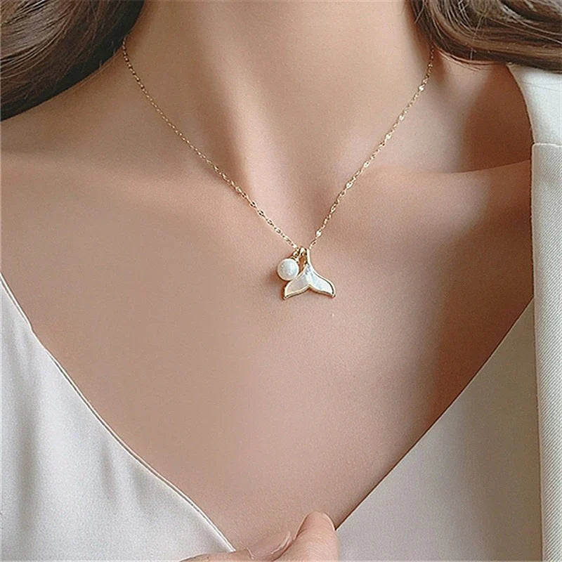  Necklace  "Astrina"