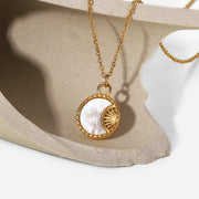  Necklace  „Lysera“