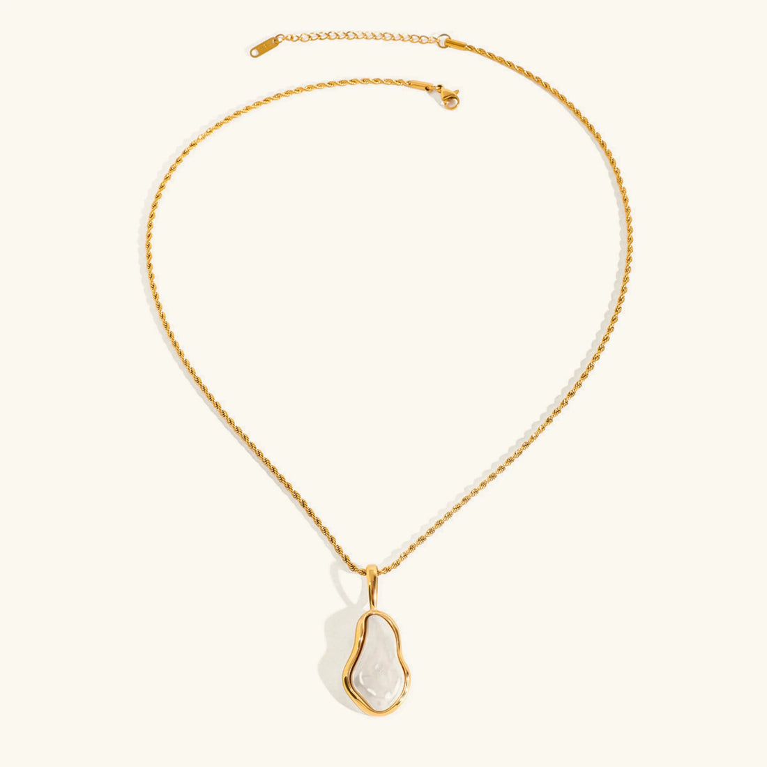  Necklace  „Talyra“