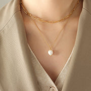  Necklace  „Vela“