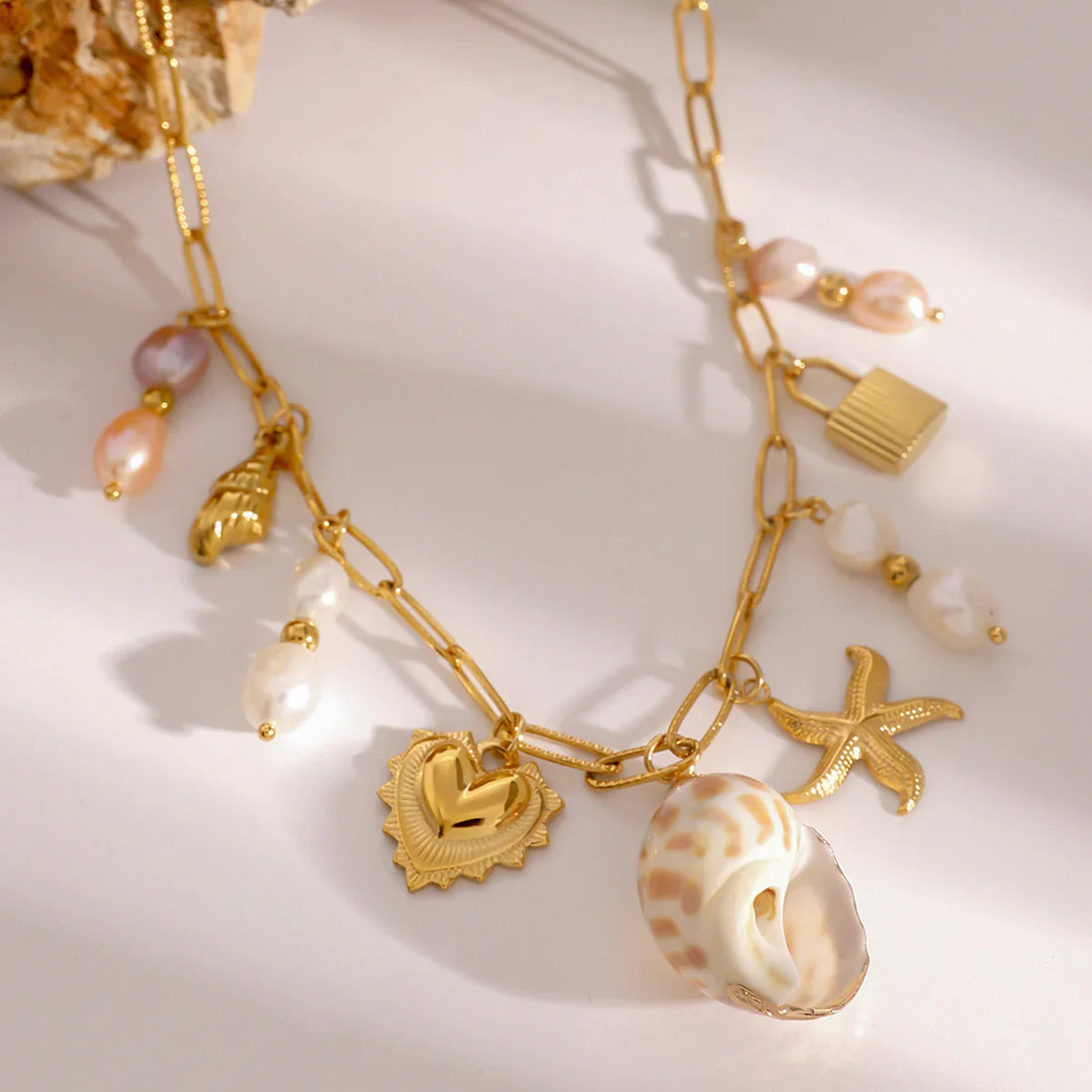  Necklace  „Zira“