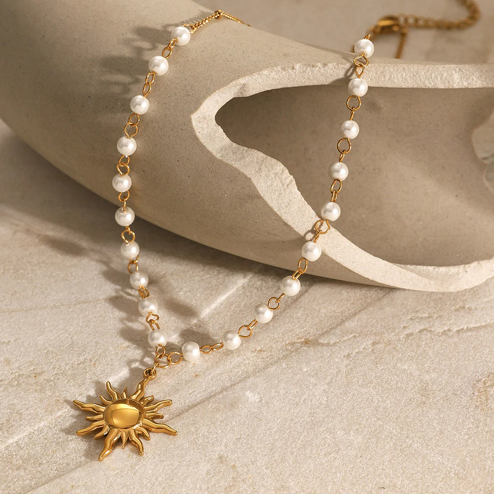 Calia pendant