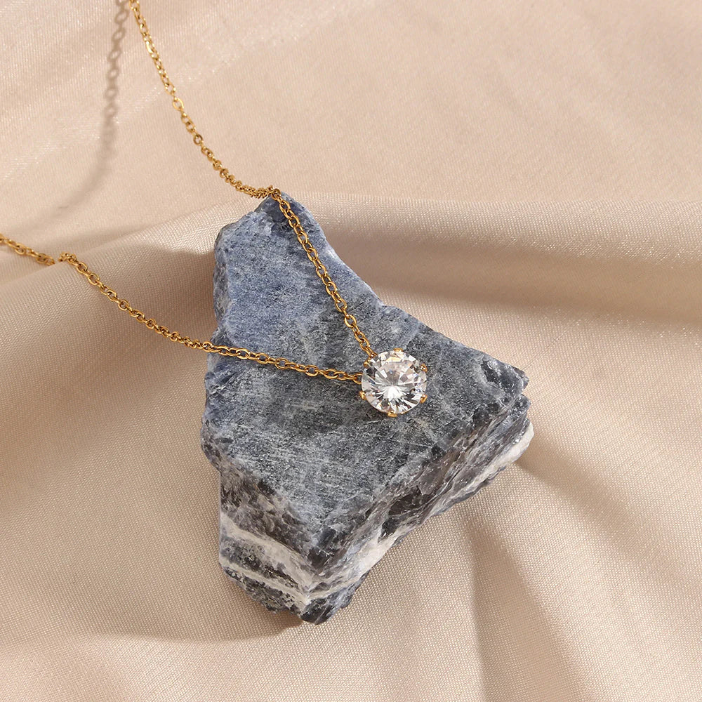 Cyrene Pendant
