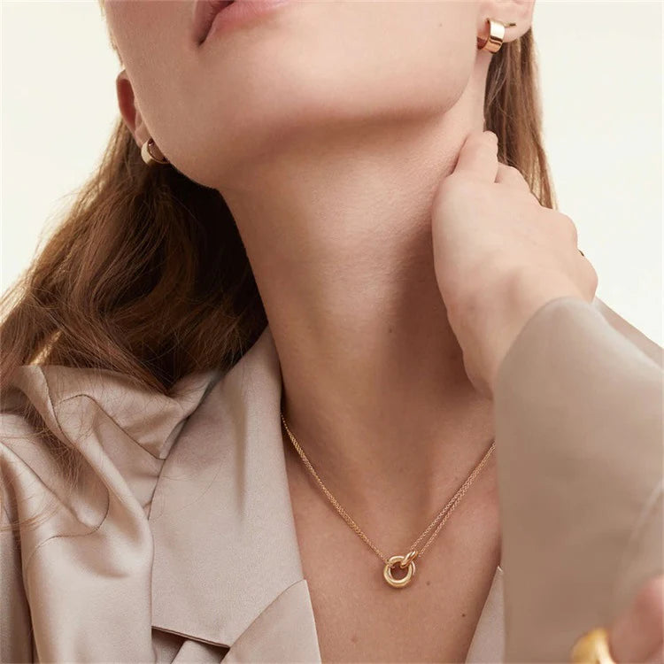 Pendant "Liora" gold