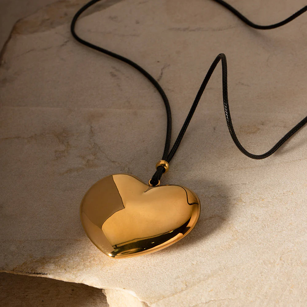 Lunaire Pendant