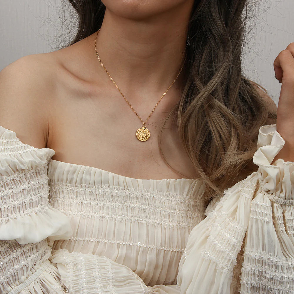 Nerina pendant