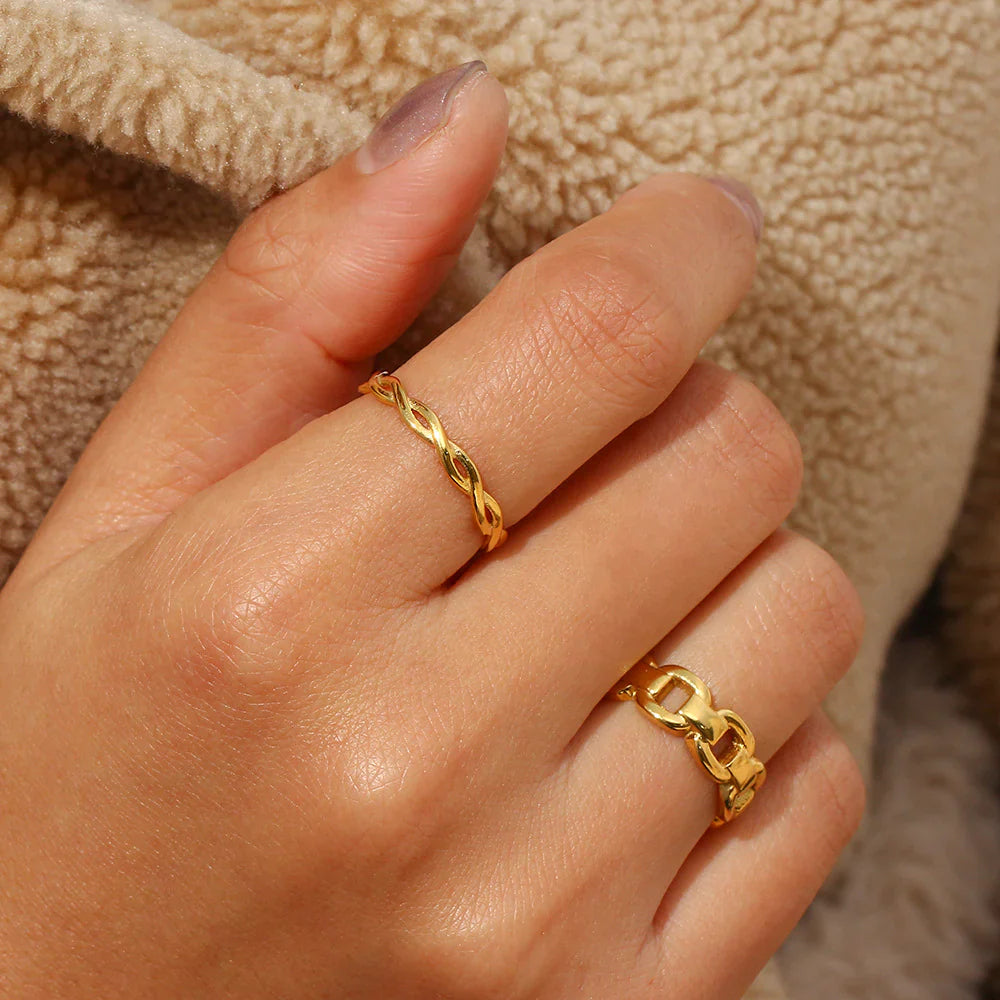 Ring "Elyra" - Emberly